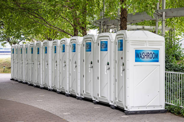Best Emergency porta potty rental  in Lake Waccamaw, NC